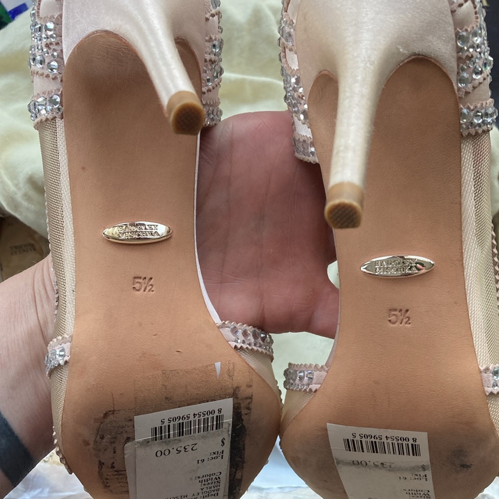 NWT Badgley Mischka Marla heels - Picture 8 of 9